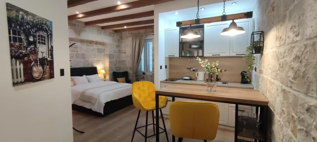 Apartments Lana Spalato 0*, Split